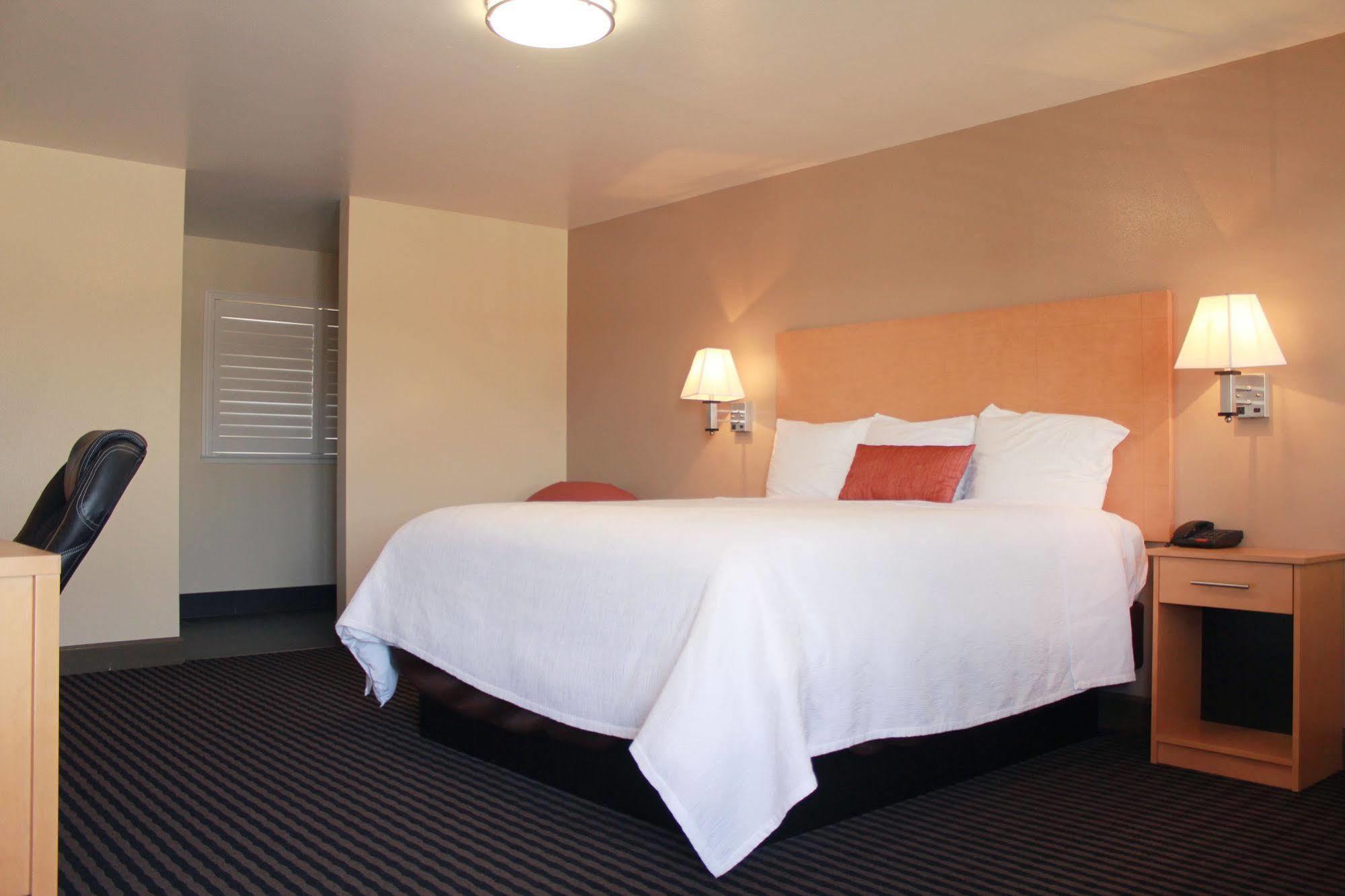 Travelodge By Wyndham Vallejo Extérieur photo